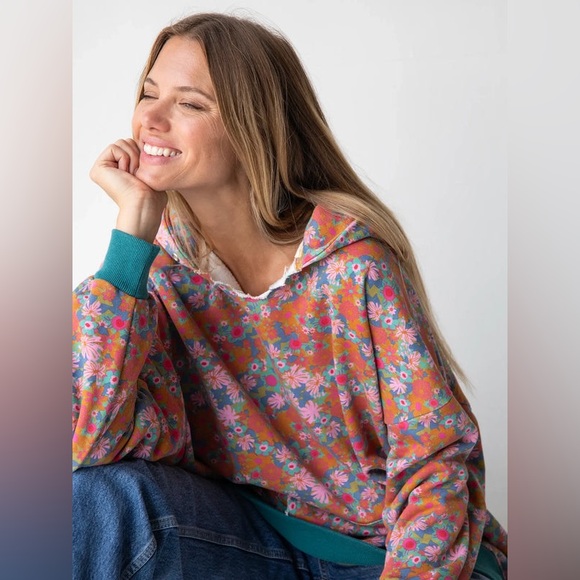 NATURAL LIFE OVERSIZED PRINTED FLORAL HOODIE - Picture 1 of 14
